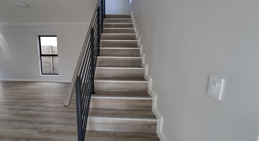 To Let 3 Bedroom Property for Rent in Jakarandas Western Cape